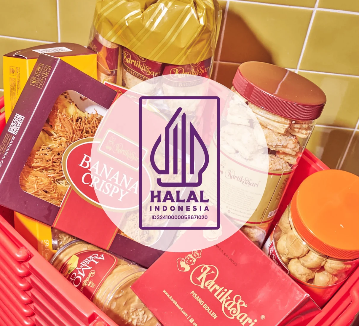 Halal certified banana crispy